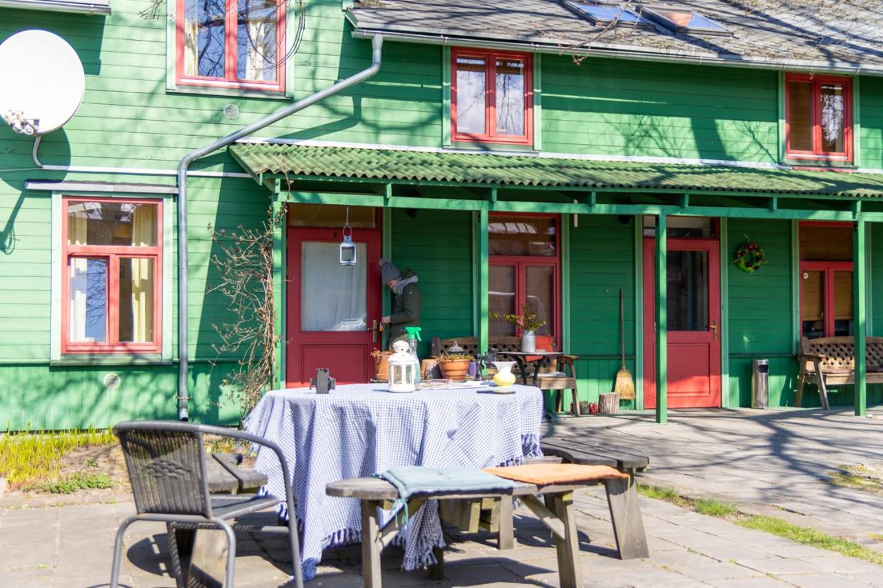 Hotel Raibie Logi Ventspils Exterior foto